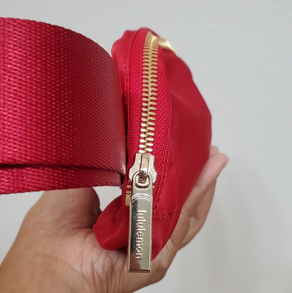 Lululemon new year bag - Picture 4 of 5